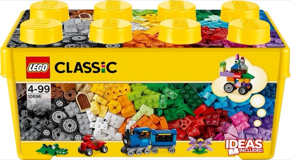 Boîte de rangement LEGO Classic 10696 et briques de couleur assemblées