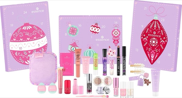 Calendrier de l'Avent beauté essence THE HOLIDAY TREE et ses boîtes décoratives