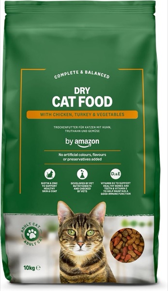 Sac vert de croquettes by Amazon au poulet et à la dinde pour chat adulte